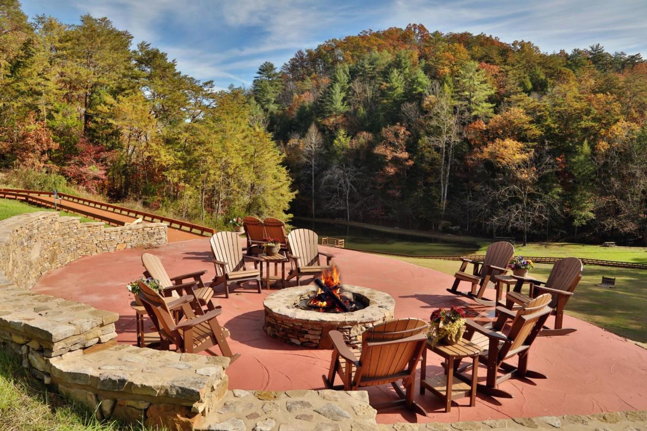 Stargazer Villa Sevierville Bagian luar foto